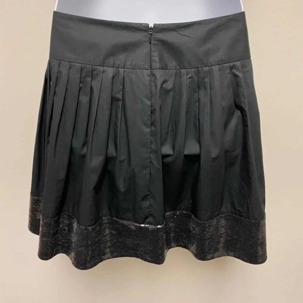 Theory Skater Flare Jolia Skirt Mixed Media Sequins, size 2 EUC‎